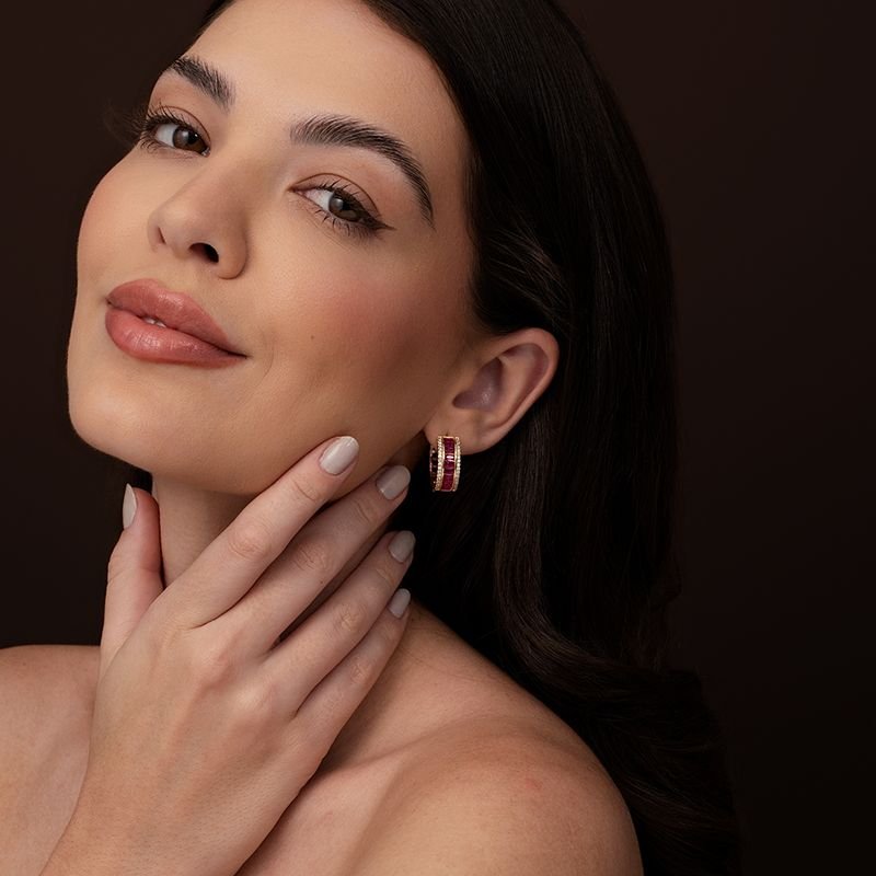ARGOLA BANHADA EM OURO 18K COM PEDRAS CRAVEJADAS