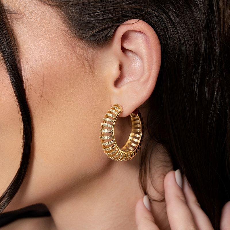 ARGOLA BANHADO EM OURO 18K C/ ZIRCÔNIAS