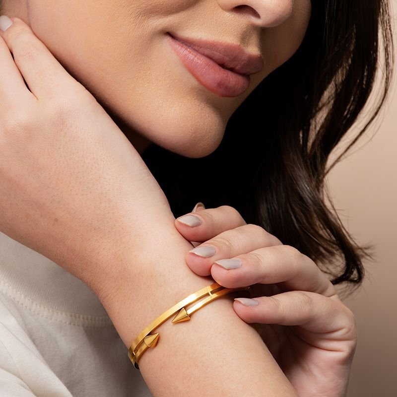 BRACELETE LISO SETA BANHADO EM OURO 18K