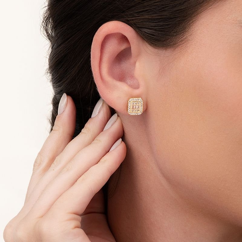 BRINCO RETANGULAR BANHADO EM OURO 18K C/ ZIRCÔNIAS